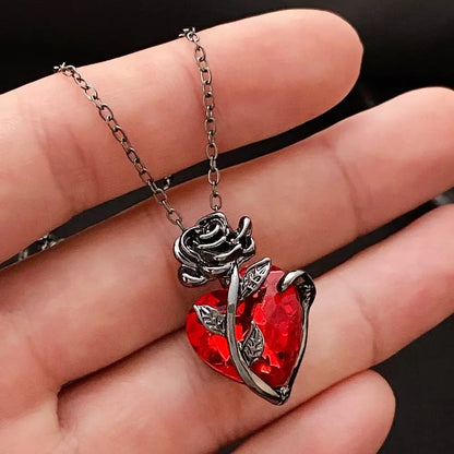 BLEEDING ROSE NECKLACE