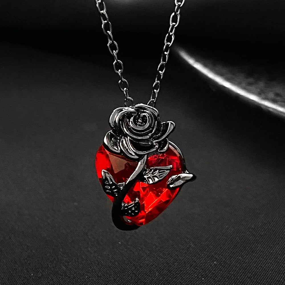 BLEEDING ROSE NECKLACE